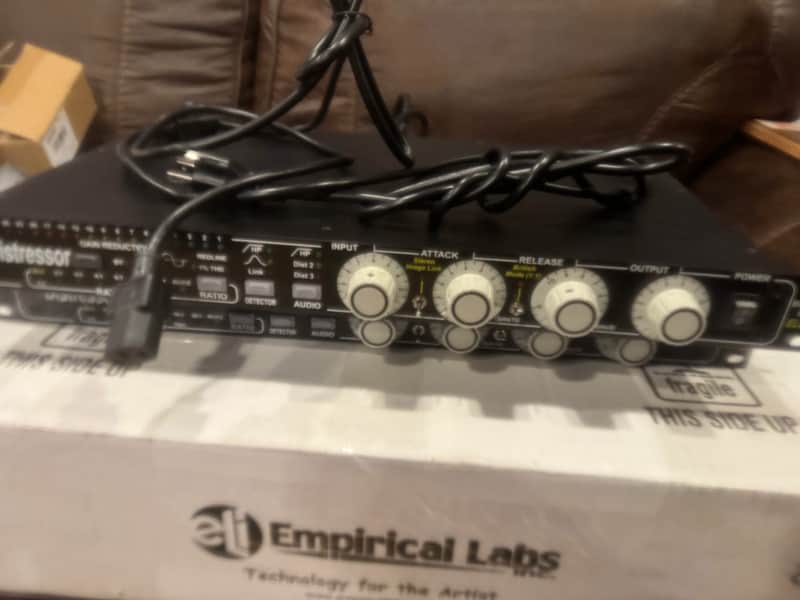Empirical Labs EL8-X Distressor with British Mode 2010s - Black image 1