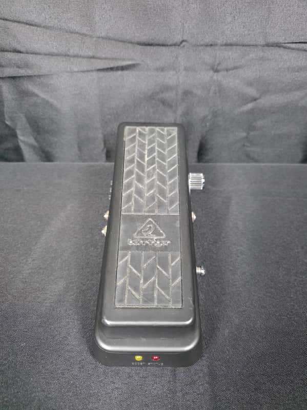 Behringer HB01 Hellbabe Ultimate Wah 2010s - Black