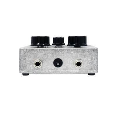 Death By Audio Bass War Octave Fuzz Effects Pedal image 3