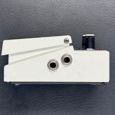 Boss NS-2 Noise Suppressor (Silver Label) 1989 - Present - White image 2