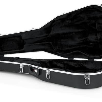 Gator Case Molded Classic image 6