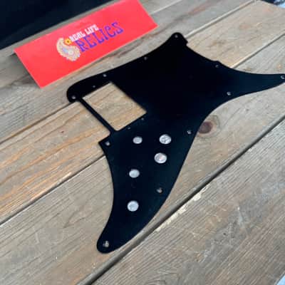 Real Life Relics Lead 1 Pickguard Aged Black 1 Ply 11 Hole (PGAI3) image 2
