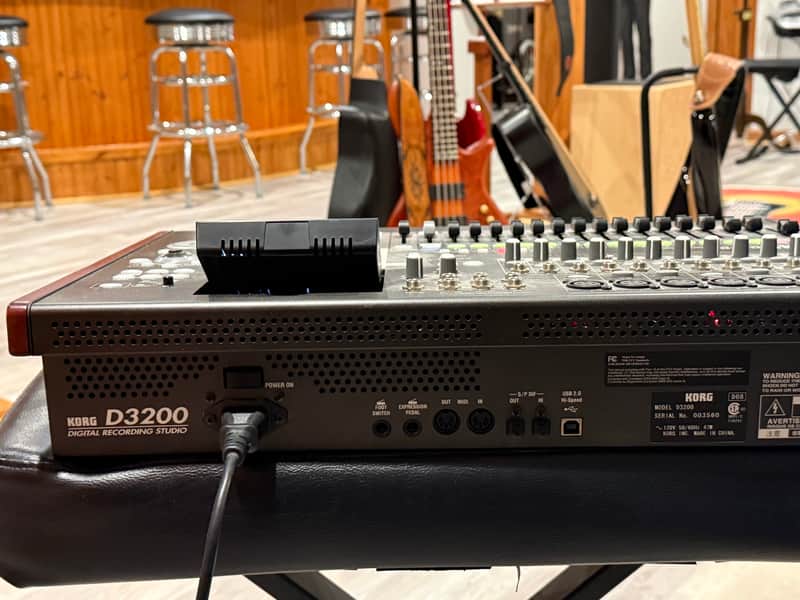 Korg D3200 2010,s image 1