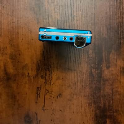 Sony minidisc MZ-R70 Broken Battery Door! image 4