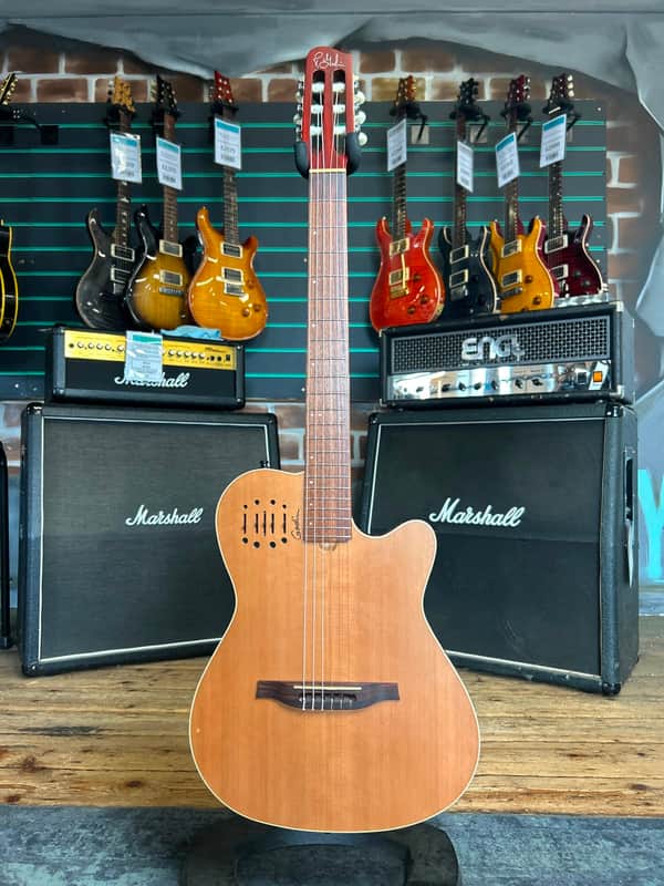 Godin Multiac Nylon Encore