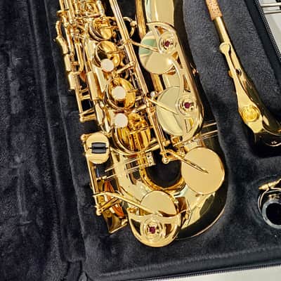 Yamaha YAS-62III Professional Alto Saxophone 2010s - Lacquered Brass image 2