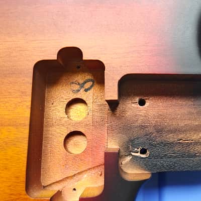 BODY EART EYP-Omni24, Modern ST Style 6 Strings, Roasted #2Book-match Mahogany Solid Bady,24 Stainless Steel Frets image 7