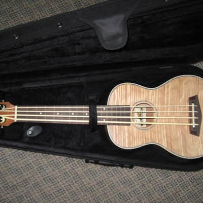 Islander By Kanile'a Fretless Bass Ukulele Pako-M-Fretless image 15