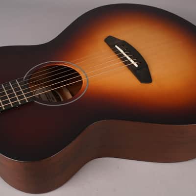 Breedlove USA Moon Light Concert - 2018 - Sunburst image 17