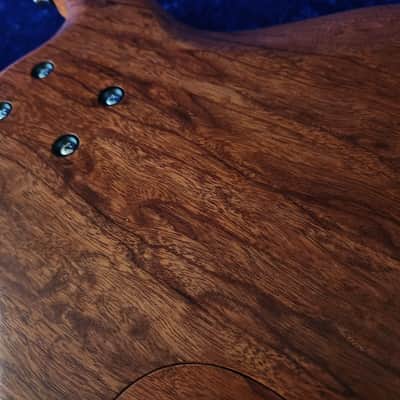 Drake Custom Medium scale Double Cut 2023 - Natural, Satin image 15