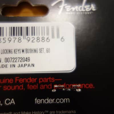 Fender Vintage-Style Locking Guitar Tuning Machines Chrome image 4