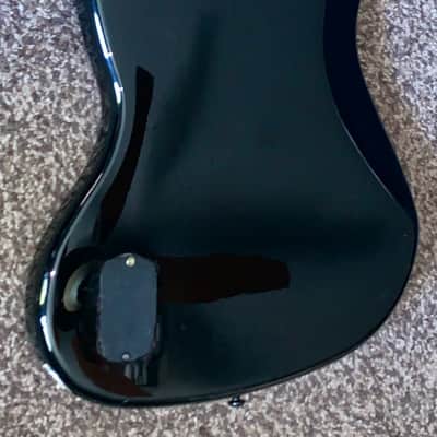 2003 Fender Deluxe Active Jazz Bass electric guitar skb hardshell case image 14