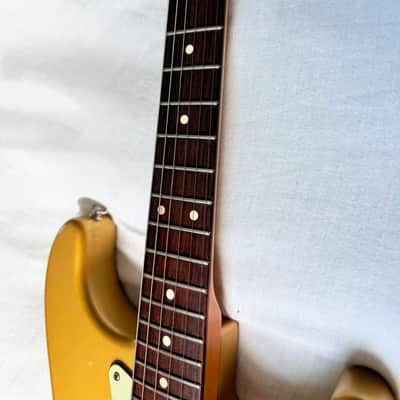 Fender Classic Player ’60s Stratocaster – Limited Edition Aztec Gold (1 of 250 Worldwide) image 4