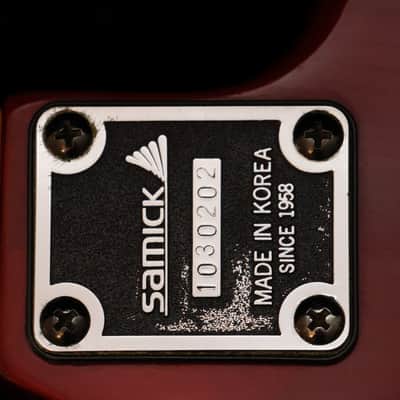 Samick Super Strat KJ-560 1990 - Translucent Burgundy image 8