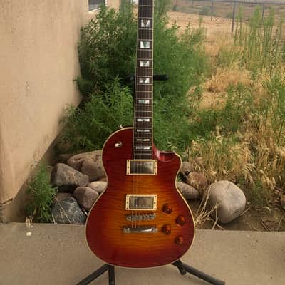 Larrivee RS-4 Electric Guitar 2009 ohsc master grade flamed maple top Cherry Sunburst image 6