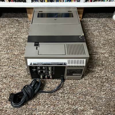 Vintage Magnavox VR8458SL01 Portable VHS Player w/ Tuner Adapter Dock TESTED ✅ image 12