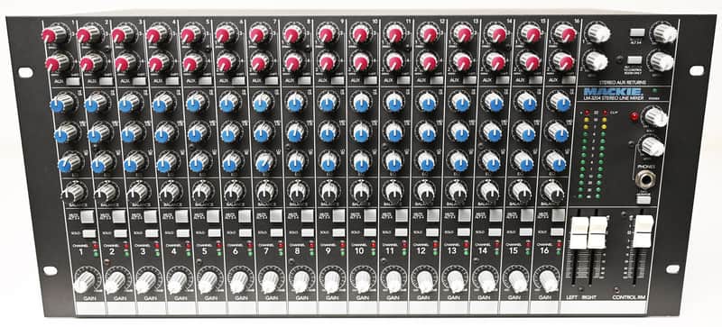 Mackie LM-3204 16-Channel Compact Line Mixer | Reverb The Netherlands