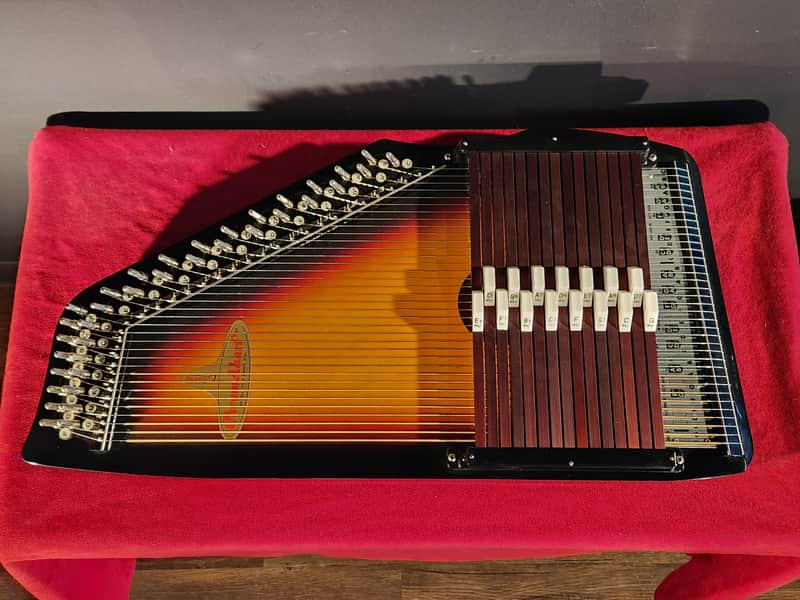 RBI Chrom-A-Harp Autoharp Sunburst image 1