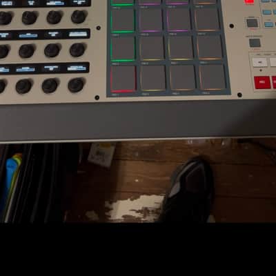 Akai MPC X Special Edition Standalone Sampler / Sequencer 2023 - Present - Grey image 7