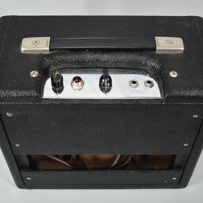 1964 Fender Champ 5F1 Circuit Vintage Guitar Combo Amp image 6