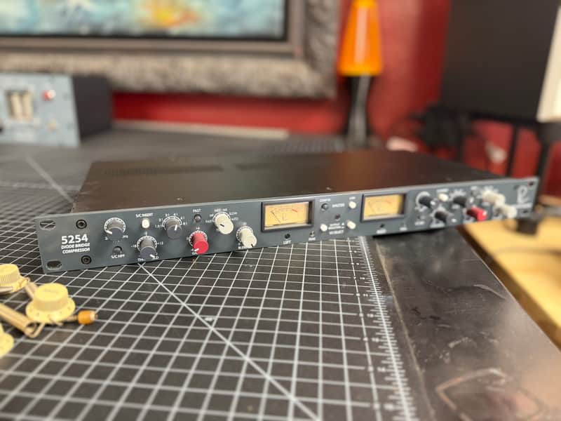 Rupert Neve Designs 5254 Diode Bridge Compressor image 1