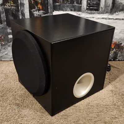 Yamaha Yamaha YST-SW012 compact 8-inch, 100-watt powered subwoofer 90s - Black image 3