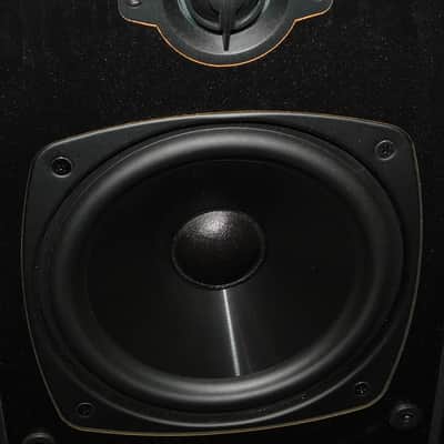 Boston VR1 high end tower speakers pair image 3