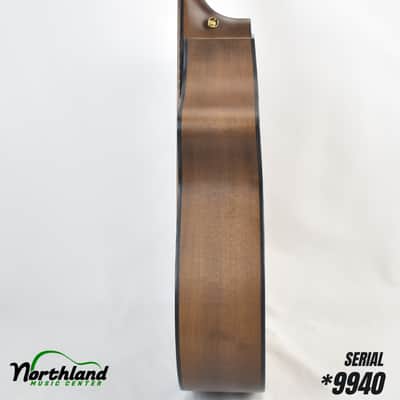 Breedlove Oregon Concert Saddleback CE - *9940 image 8