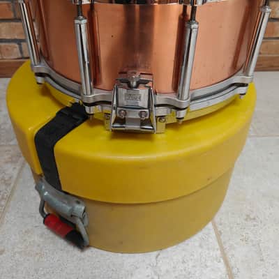 Used Pearl Free-Floating Snare Drum - 14 x 6.5 Copper w/ Case image 5