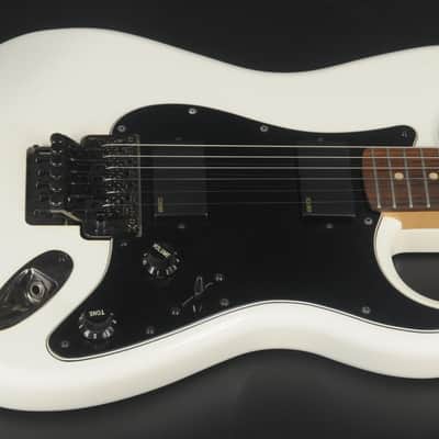 Squier Contemporary Active Stratocaster HH - Olympic White w/ Floyd Rose & Case image 5