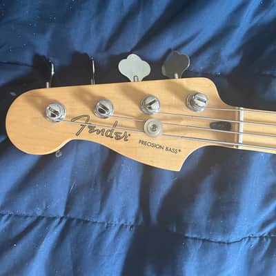 Fender Player Precision Bass with Maple Fretboard 2018 - Ocean Turquoise image 2