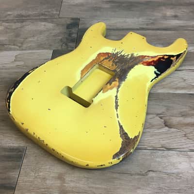 Made to Order - FRANCHIN Mercury guitar body Relic Aged 100% Nitro Lacquer COLOR OVER COLOR (Sunburst/ Black/ White/ Blue/ Green/ Yellow/ Red/ Pink/ Burgundy/ Purple/ Gold/ Silver, etc.) Basswood Poplar Stratocaster-Strat-S-Style Made in Italy image 3