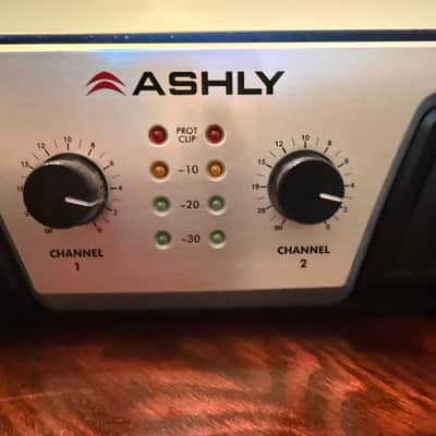 Ashly KLR-2000 2-Channel Power Amplifier 2010 - 2020 - Black / Silver image 4