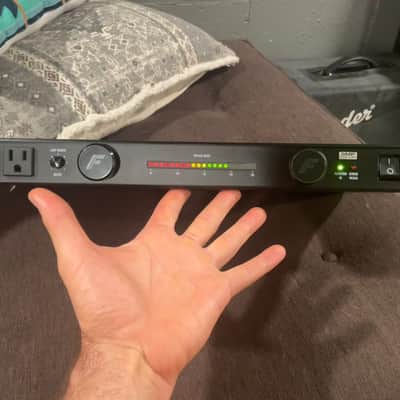 Furman PL-PLUS C Power Conditioner with Voltmeter 2010s - Black image 1