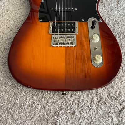 Fender Modern Player Telecaster Plus 2011 MIC HSS Honey Burst Maple Neck Guitar image 2