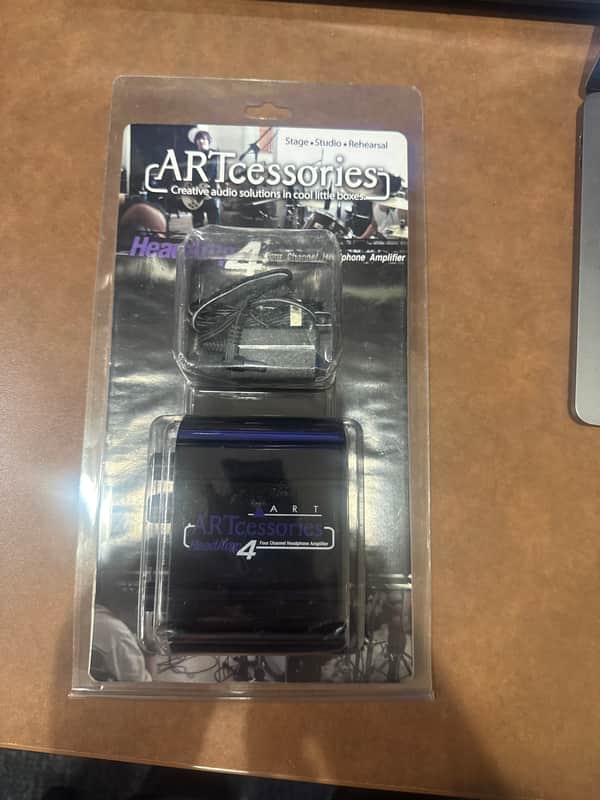ART Headamp 4 8 Output Stereo Headphone Amplifier 2018 - Present - Black image 1