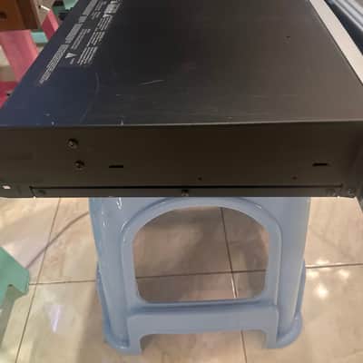 QSC PLX2502 PLX2 Series Compact Rack-Mounted Power Amp 2010s - Silver image 2