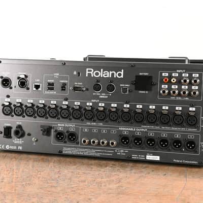 Roland M-200i 32-Channel Live Digital V-Mixer Console (NO POWER SUPPLY) CG01KVH image 10