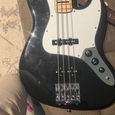 Fender MIM Geddy Lee Jazz Bass 2012 - Present - Black image 5