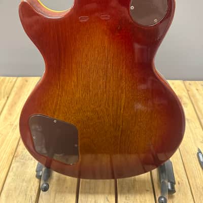 1974 Gibson Les Paul Deluxe Cherry Sunburst Solid Body Electric Guitar, image 4