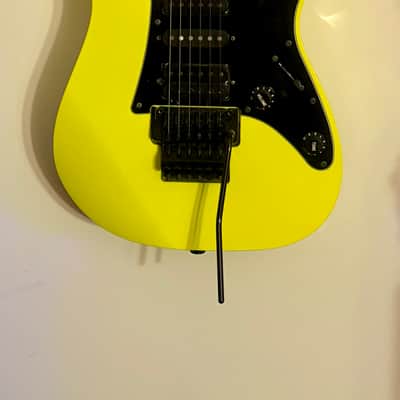 Ibanez - Genesis Collection - RG550 - Desert Sun Yellow! image 3