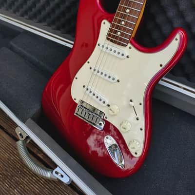 Fender American Standard Stratocaster 1995 USA – Candy Apple Red – TBX – Fresh Setup image 2