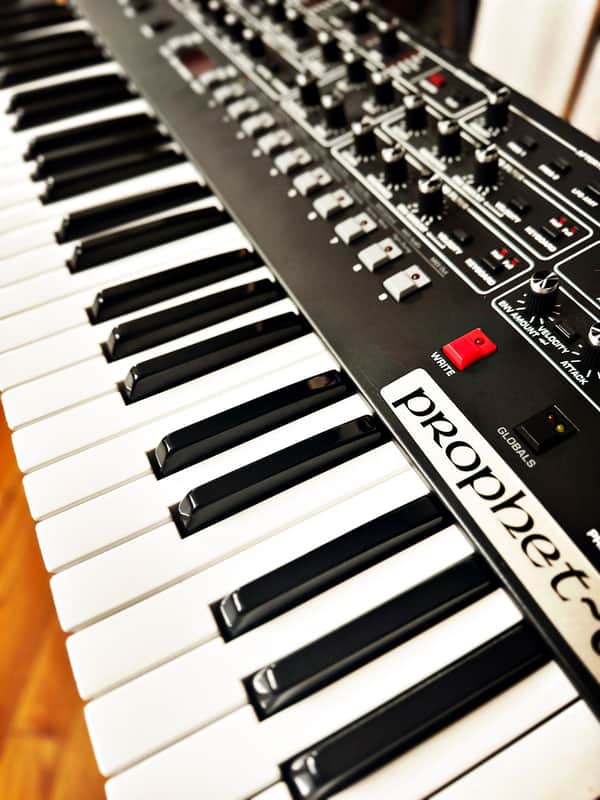 Sequential Prophet 6 image 1