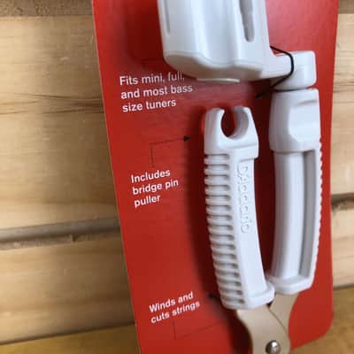 D'Addario DP0002  Guitar Pro-Winder with Cutter - White image 2