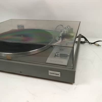 Toshiba Vintage Belt Drive Turntable Model SR-230 image 3