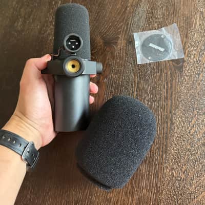 Shure SM7B Cardioid Dynamic Microphone 2001 - Present - Black image 4