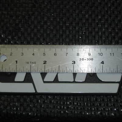 used - some imperfections genuine Crate bass amp Crate LOGO Plate (badge)- hard plastic - with 2 original screws (from a BX15 or BX25 bass amp - NO bass amp included) 1990s - early 2000s - Hard Plastic, white & black image 4