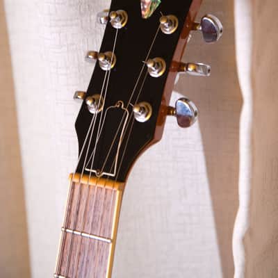 Mysterious Japan Import Les Paul 1990s-2000s - Cherry Sunburst image 2