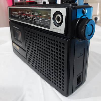 Sanyo M2404N BoomBox image 3