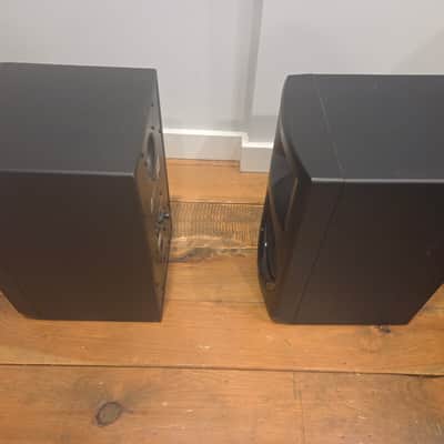 JBL LSR308 8 Inch Powered Studio Monitor Pair and JBL LSR310S 10 Inch Powered Studio Subwoofer image 12